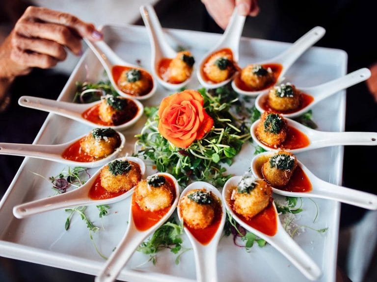 10 Best Private Catering Companies in Toronto & Ontario