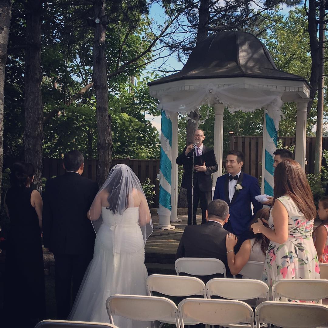 Wedding Officiants in Hamilton (Stoney Creek)