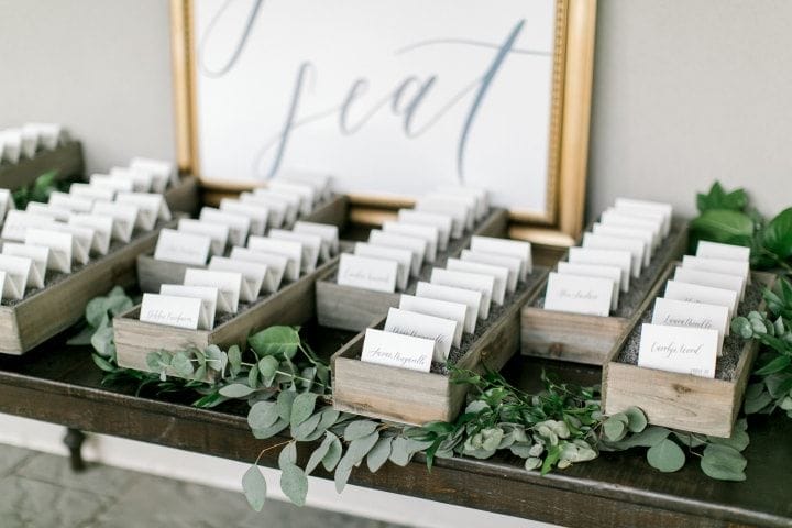 Create unique shapes with escort cards for interactive decor.